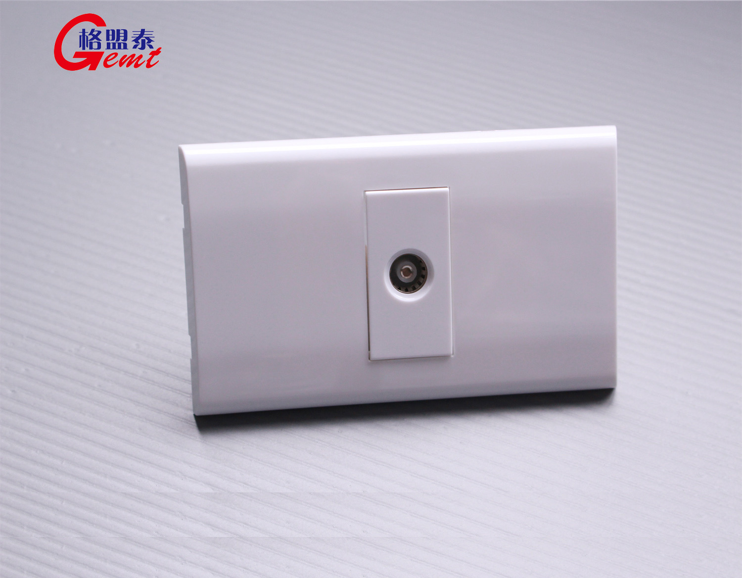 1 Coax Cable TV White Wall Plate