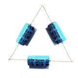 2000hrs 22UF Axial Aluminum Electrolytic Capacitor 85c