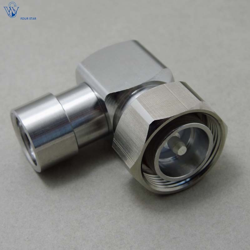 4.3/10 Male Right Angle Solder Connector for 1/2