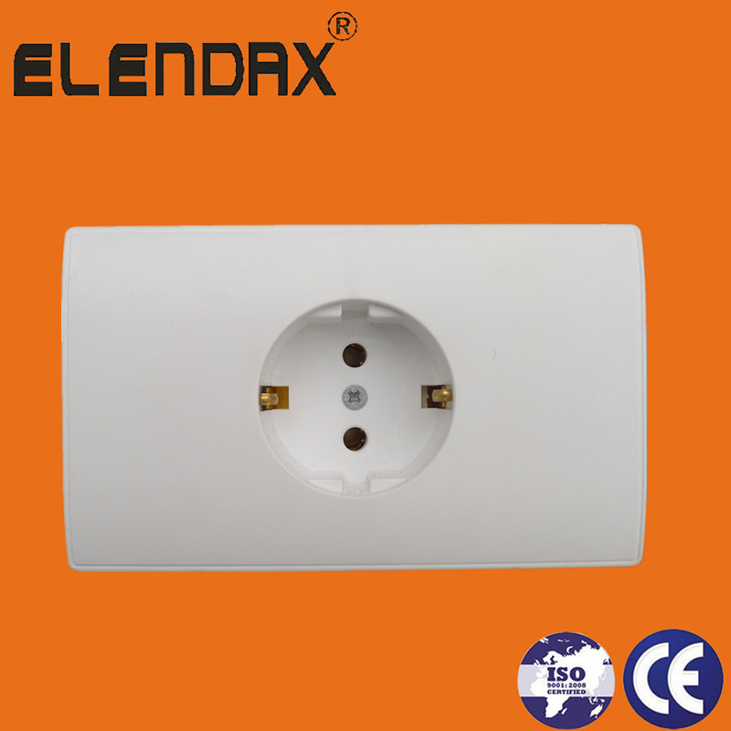 EU Style Wall Earthing Socket (A2010)