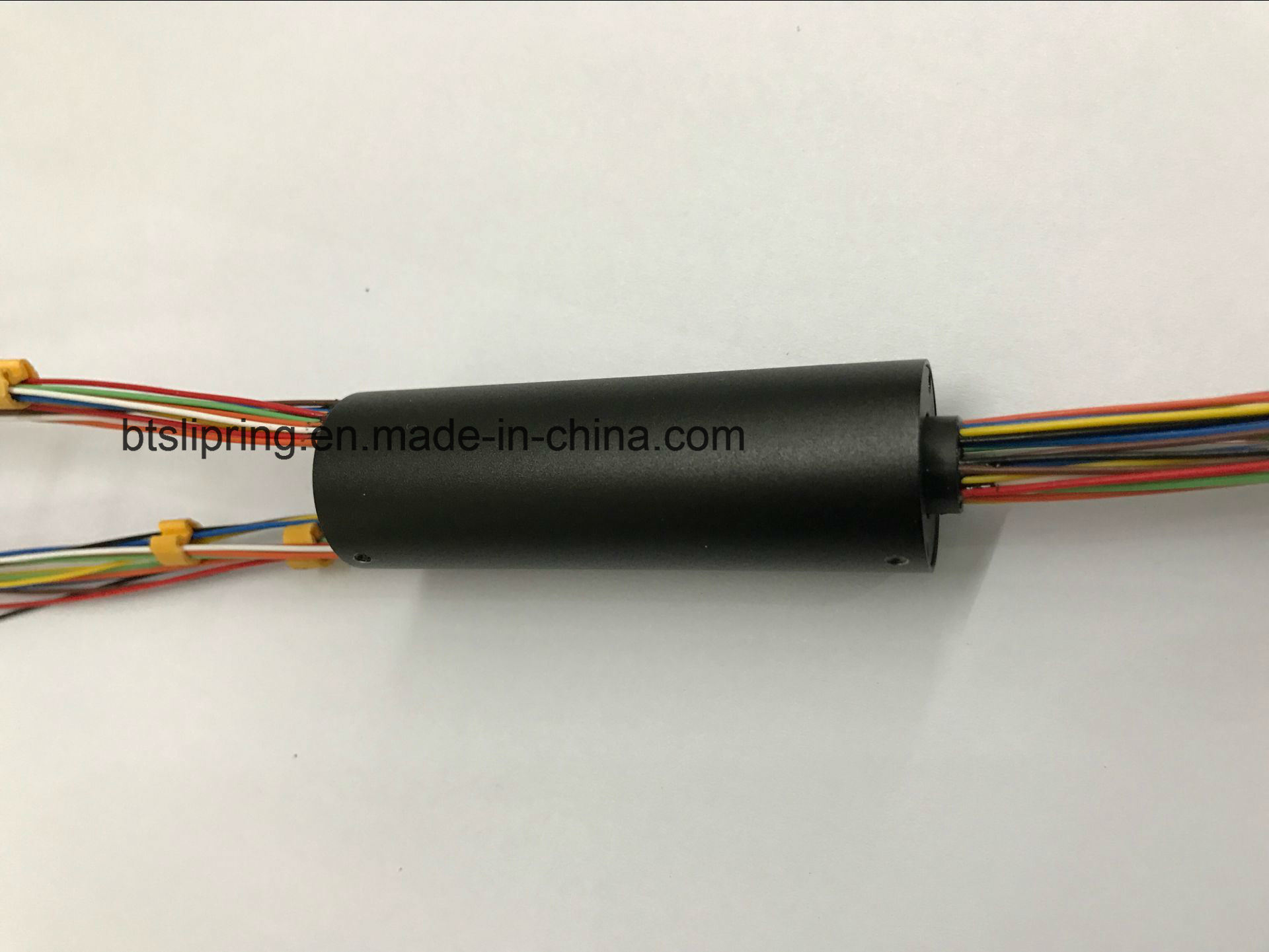 OD 22mm, 32 Circuits with 4mm Though Hole Slip Ring