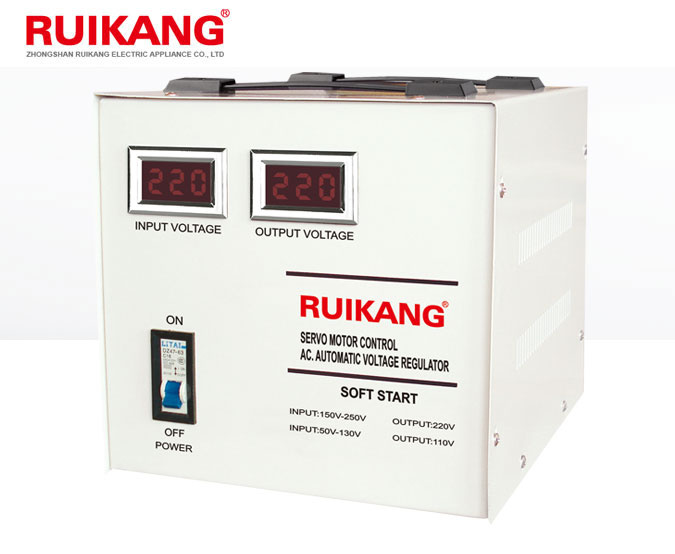 5000va Servo Motor Type Regulator with AC Current