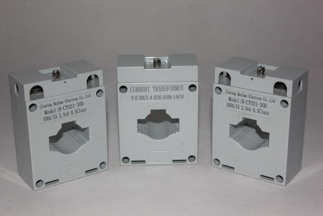 Current Transformer with 100A/1A