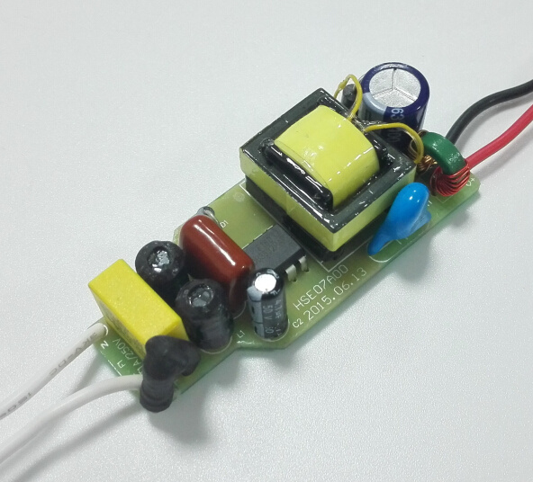 12W 300mA Isolated LED Bulb Driver with 0.95 Pfc and CE/EMC