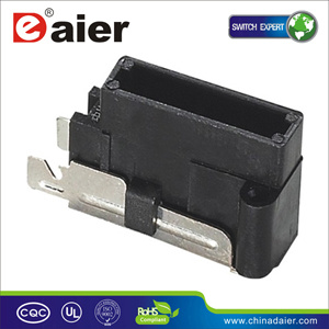 Car Panel Mounted Blade Fuse Holder (QS02)