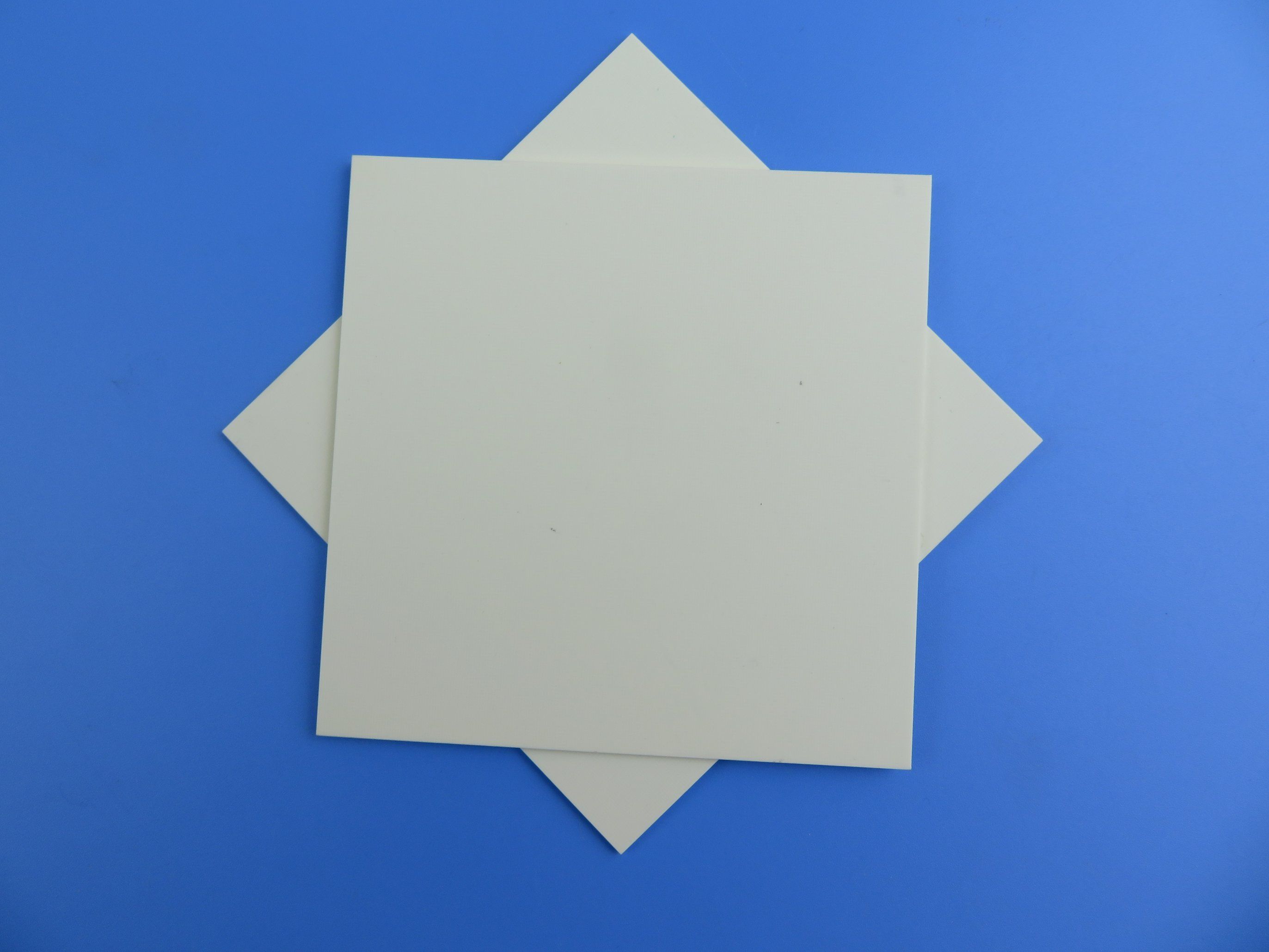 High Frequency PCB Spacer with Nothing on The Substrate