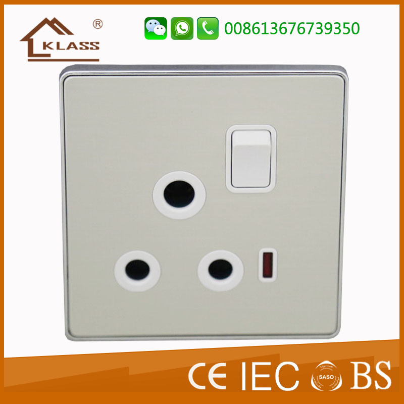 15A 1 Gang Switched Socket Outlet