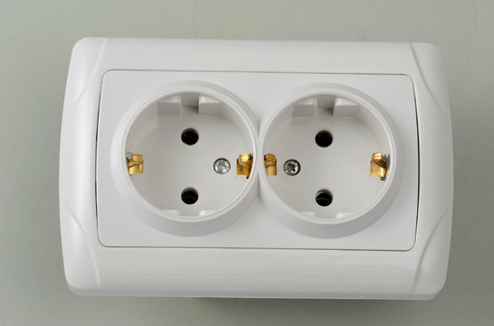 European Style Socket Double with Earthing 7128