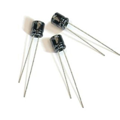 47UF L5 mm Aluminum Electrolytic Capacitor 105c