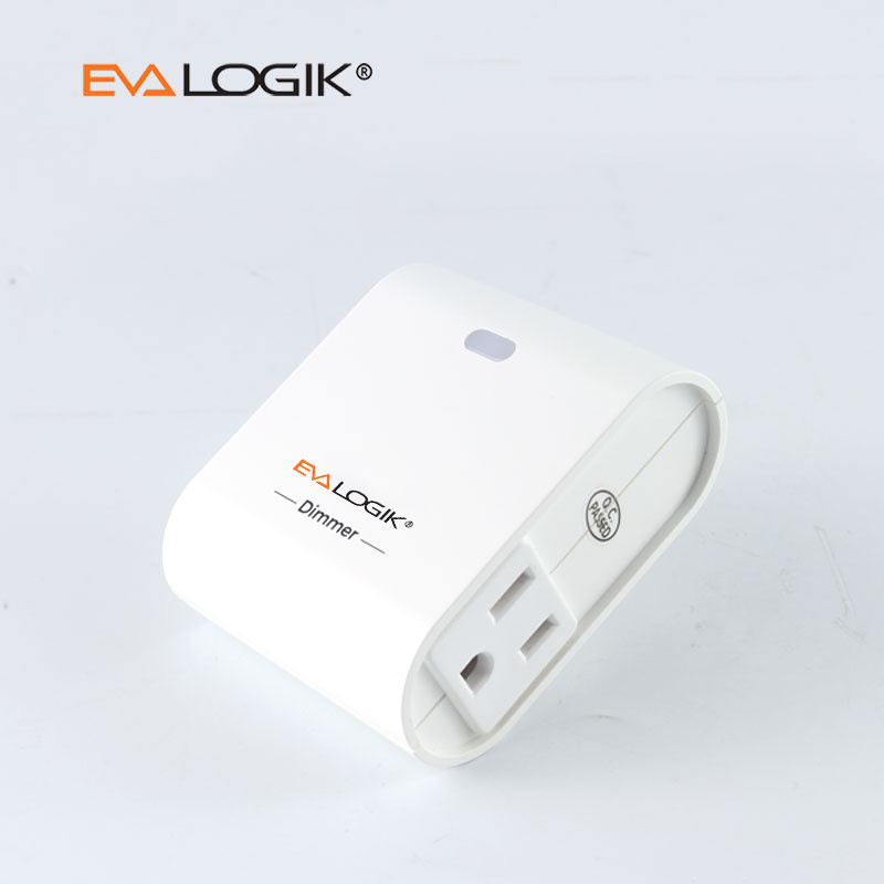 Smart Z-Wave Plug in Adjustable Dimmer Switch