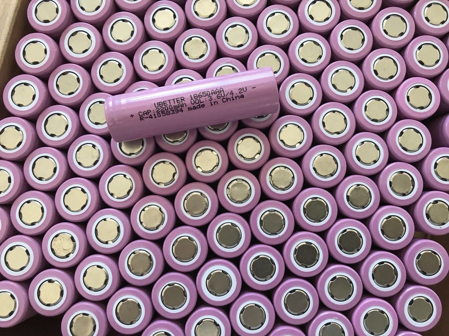Rechargeable Battery Pack 18650 Lithium Battery with OEM Service
