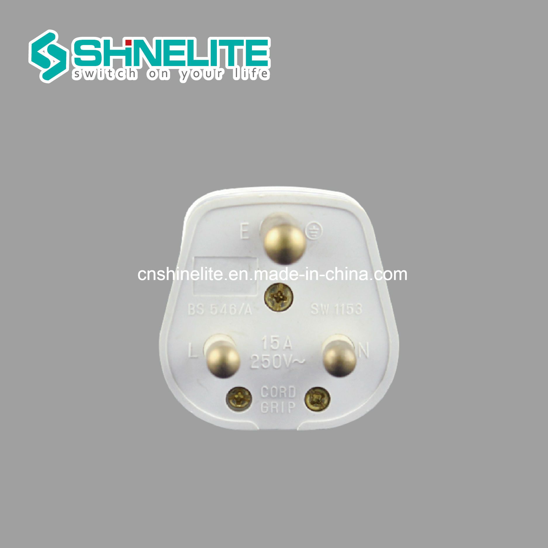 White Color Bakelite 15A Round Pin Plug with Ce