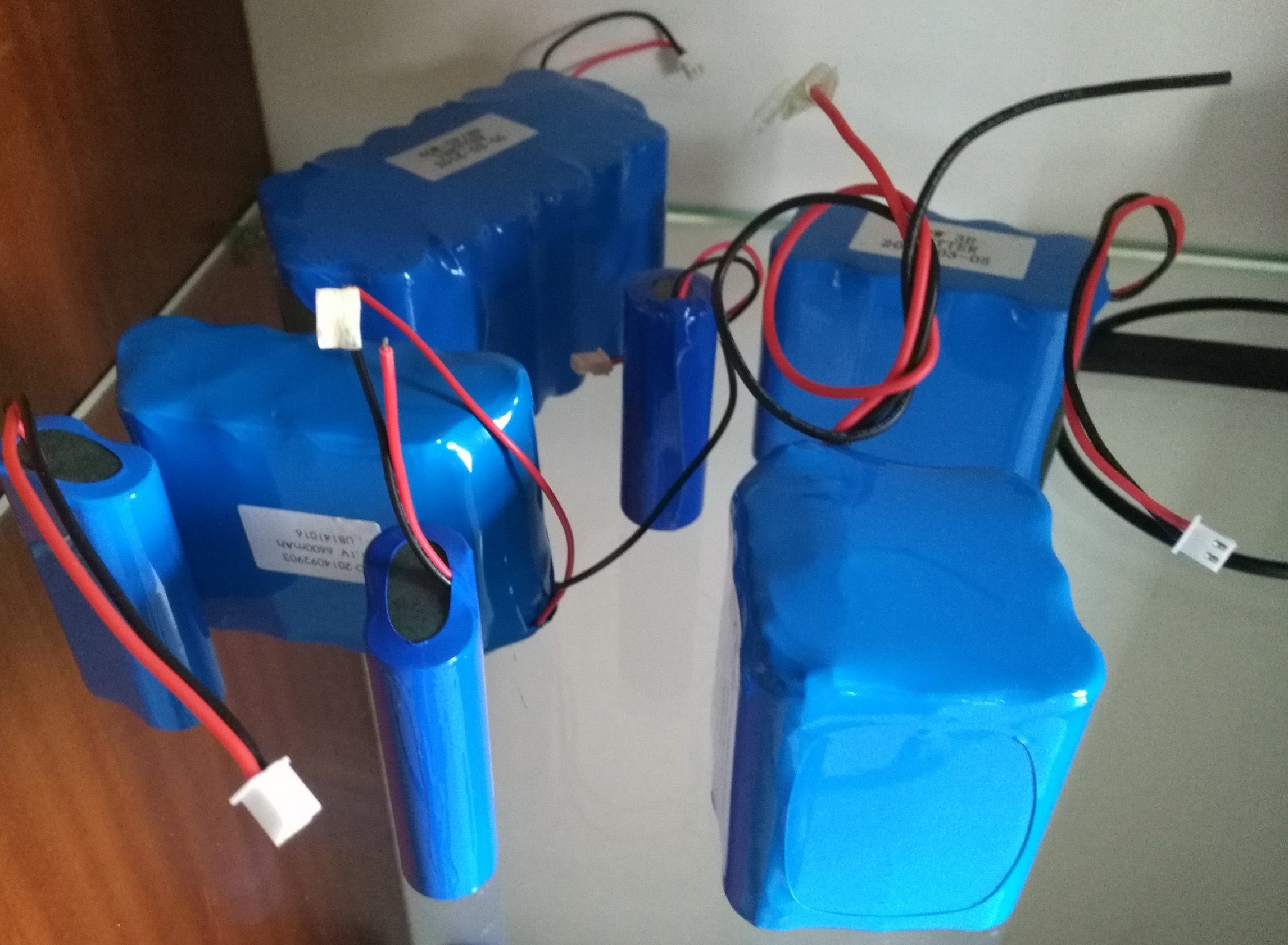 7.4V 4400mAh Li Ion Battery Pack for Meter Instruments Battery