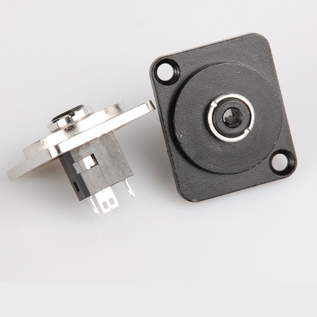 D-Shape 3.5stereo Female for Solder Adaptor Chassis Panel Mount Connector
