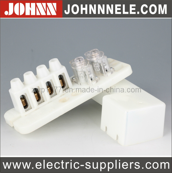 Electronic Plastic Fuse Box Fuse Base Distribution Box