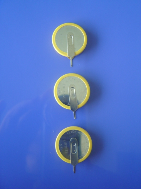 3.6V Rechargeable Li-ion Button Cell Battery (LIR2477)