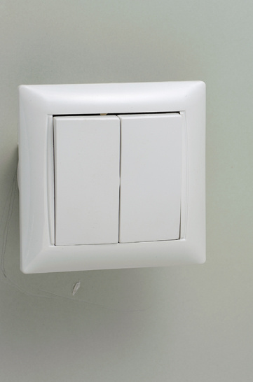 European Two Way Switch 8023