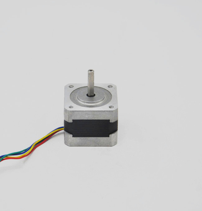 Hybrid 2 Phase NEMA 17 Stepper Motor 56oz-in