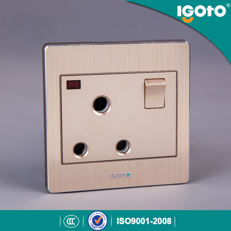 British Standard 15A Socket 3 Round Hole 15AMP Switched Socket