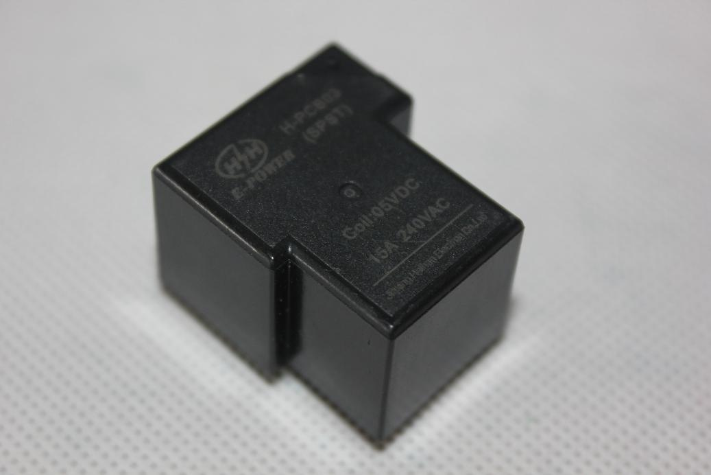 PCB Mount Relay with 15A