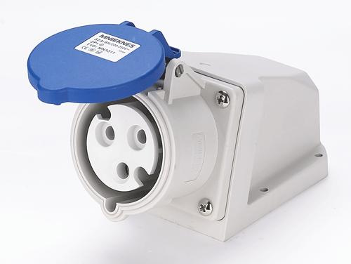 32A 2P+PE IP44 surface-mounted socket (MN3311)
