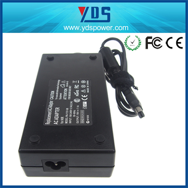 19V 7.1A 135W Desktop Adapter for HP/Compaq