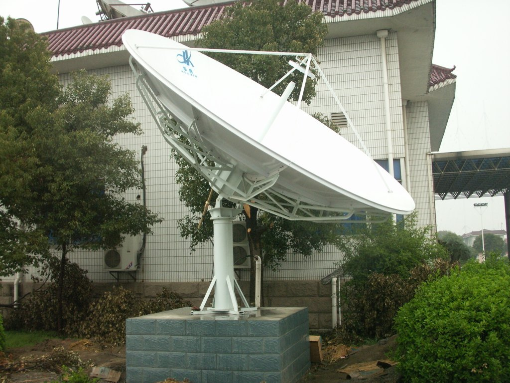 4.5m Satellite Earth Station Rx Only Antenna