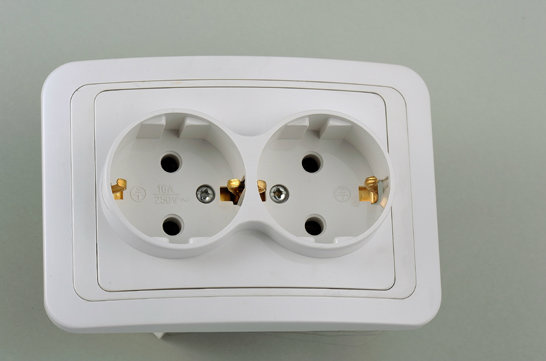 European Style Socket Double with Earthing 2128
