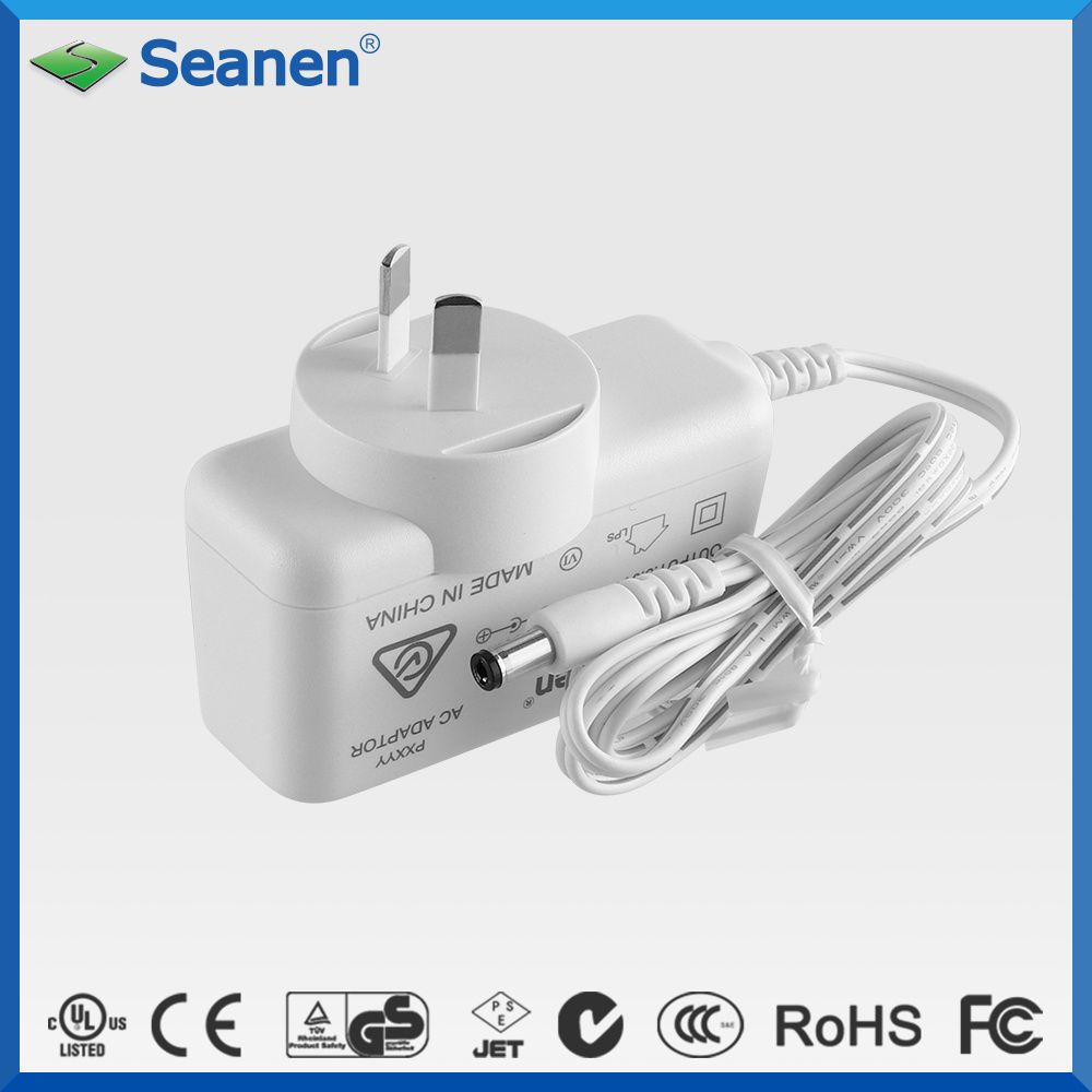Portable AC 5V DC SAA 18W 3A Switching Power Adaptor