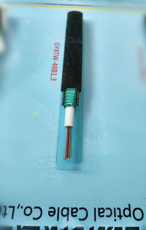 GYXTW Fiber Optic Cable with Good Quality