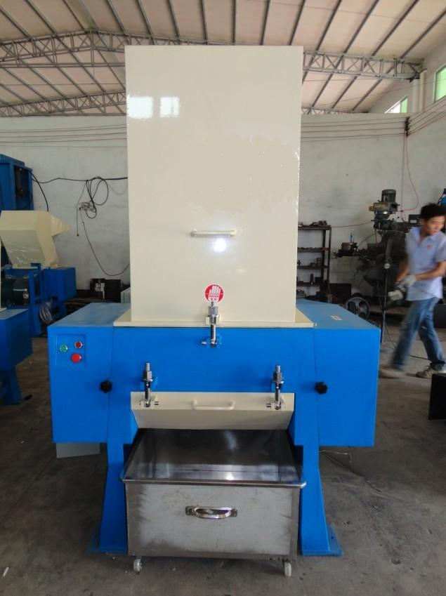 2016 Pet Bottle Granulator for Good Price