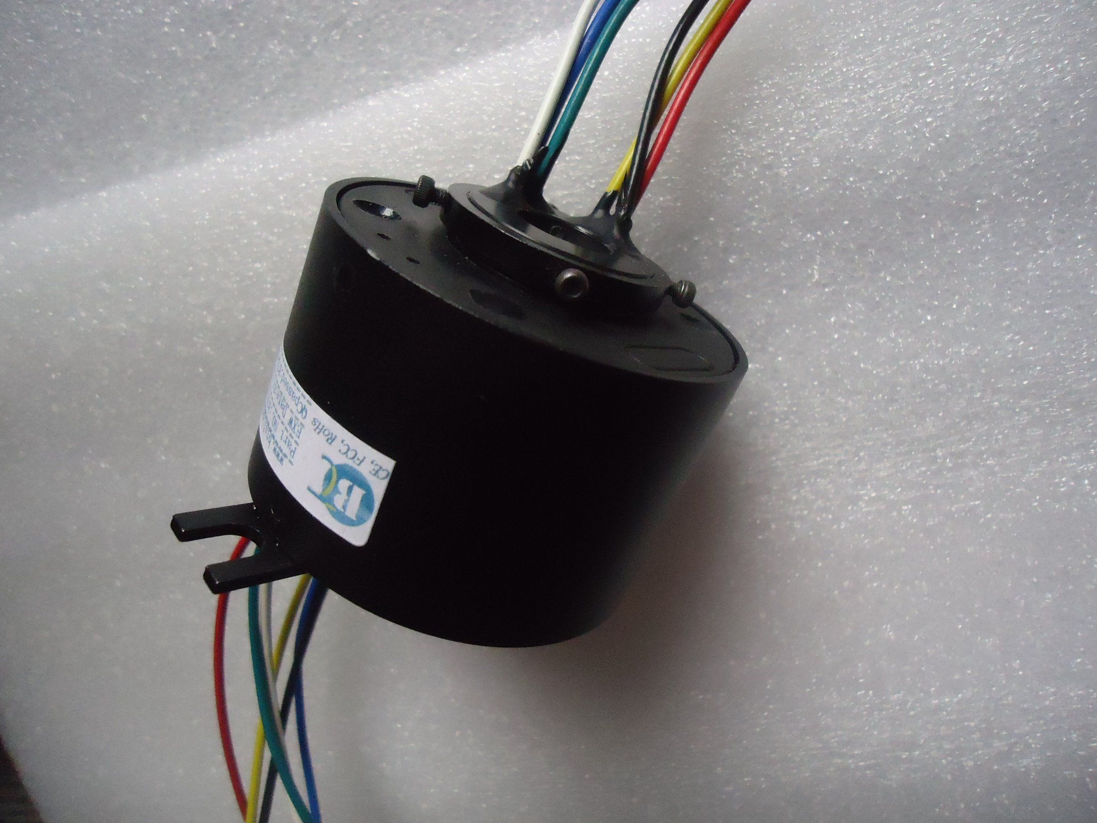 Through Hole Slip Rings with USB Signal, Without Interference