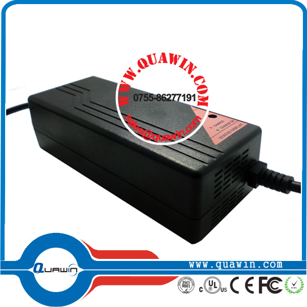 NiMH 12V 0.5A Universal Battery Charger