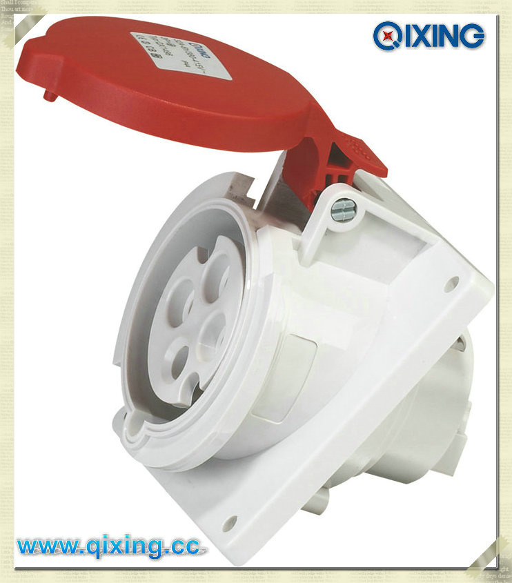Ceeform 4p 400V Red Flush Mounted Socket