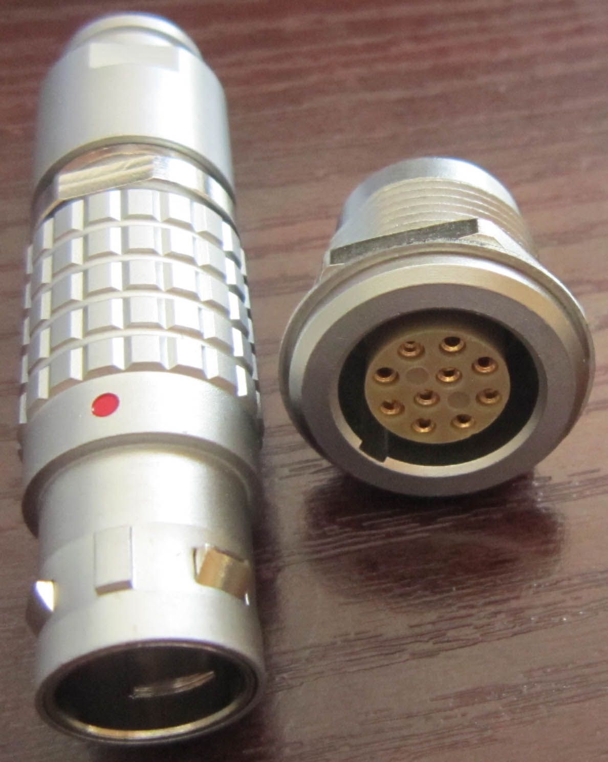 Small Circular Push Pull Connector