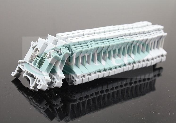 UK Universal Terminal Block Connector