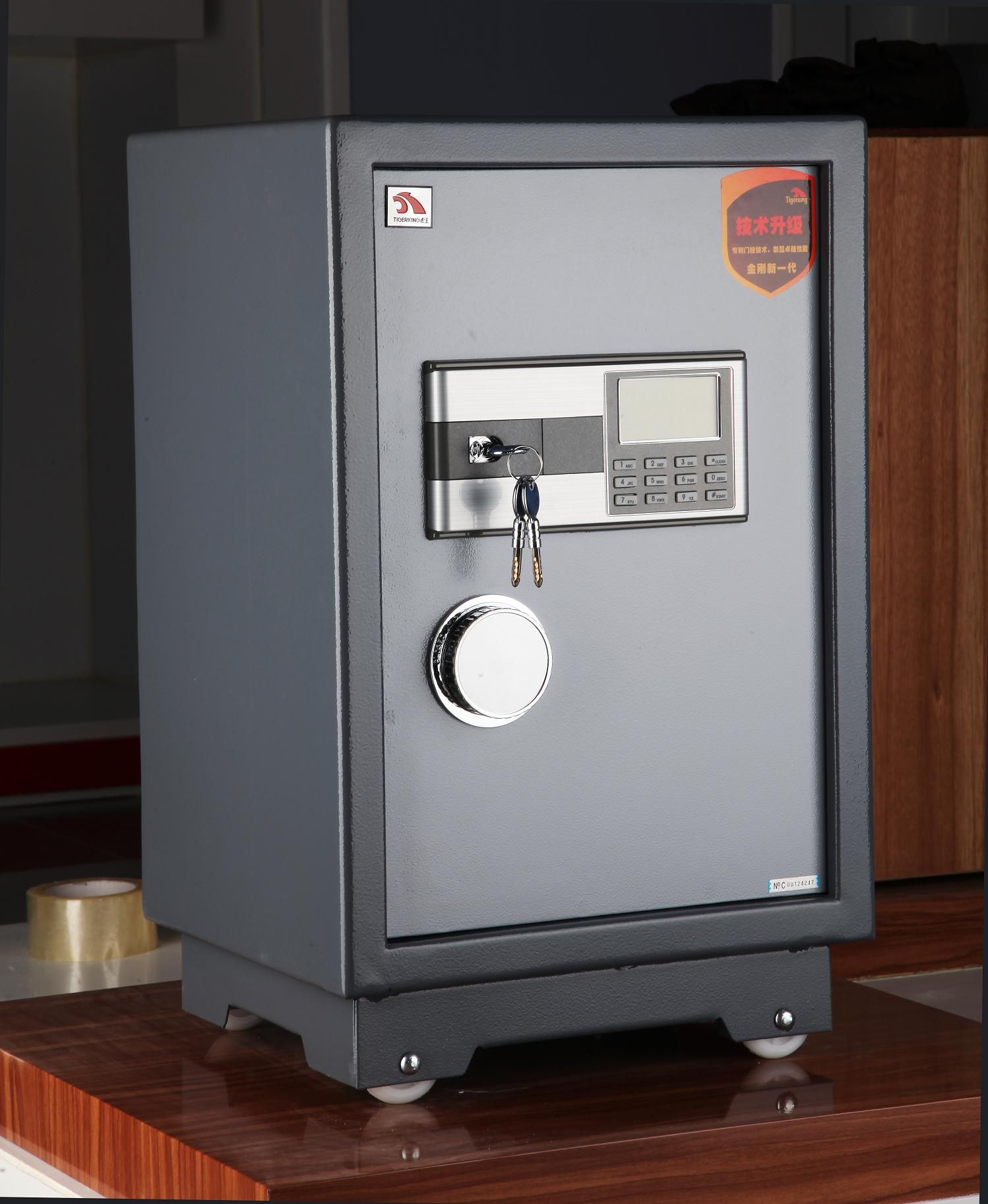 Burglary Safe with Chrome-Plated