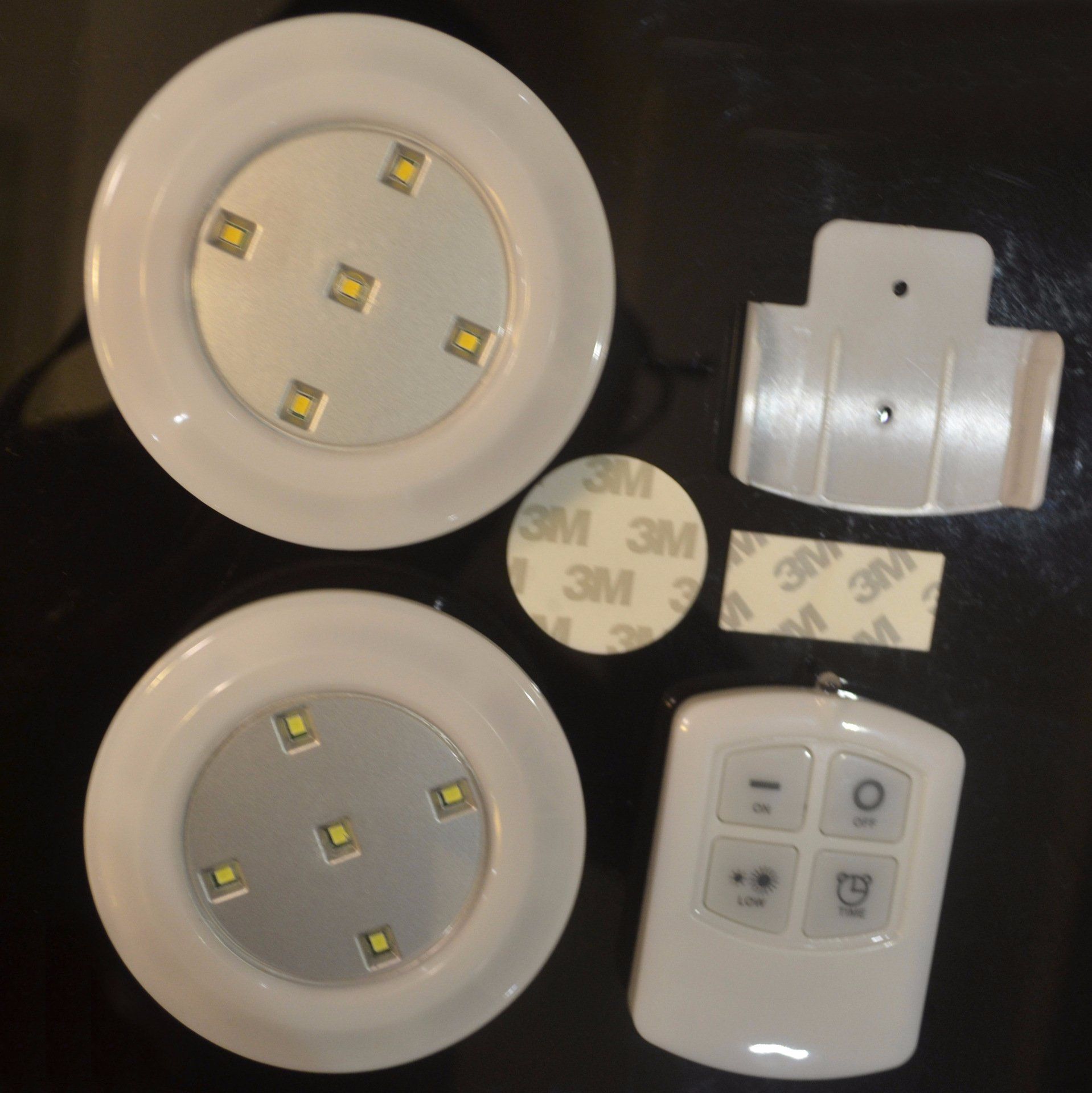 5 LED Wireless Remote Control Light Pat LED Touch Nightlight Bedroom Wardrobe Lamp