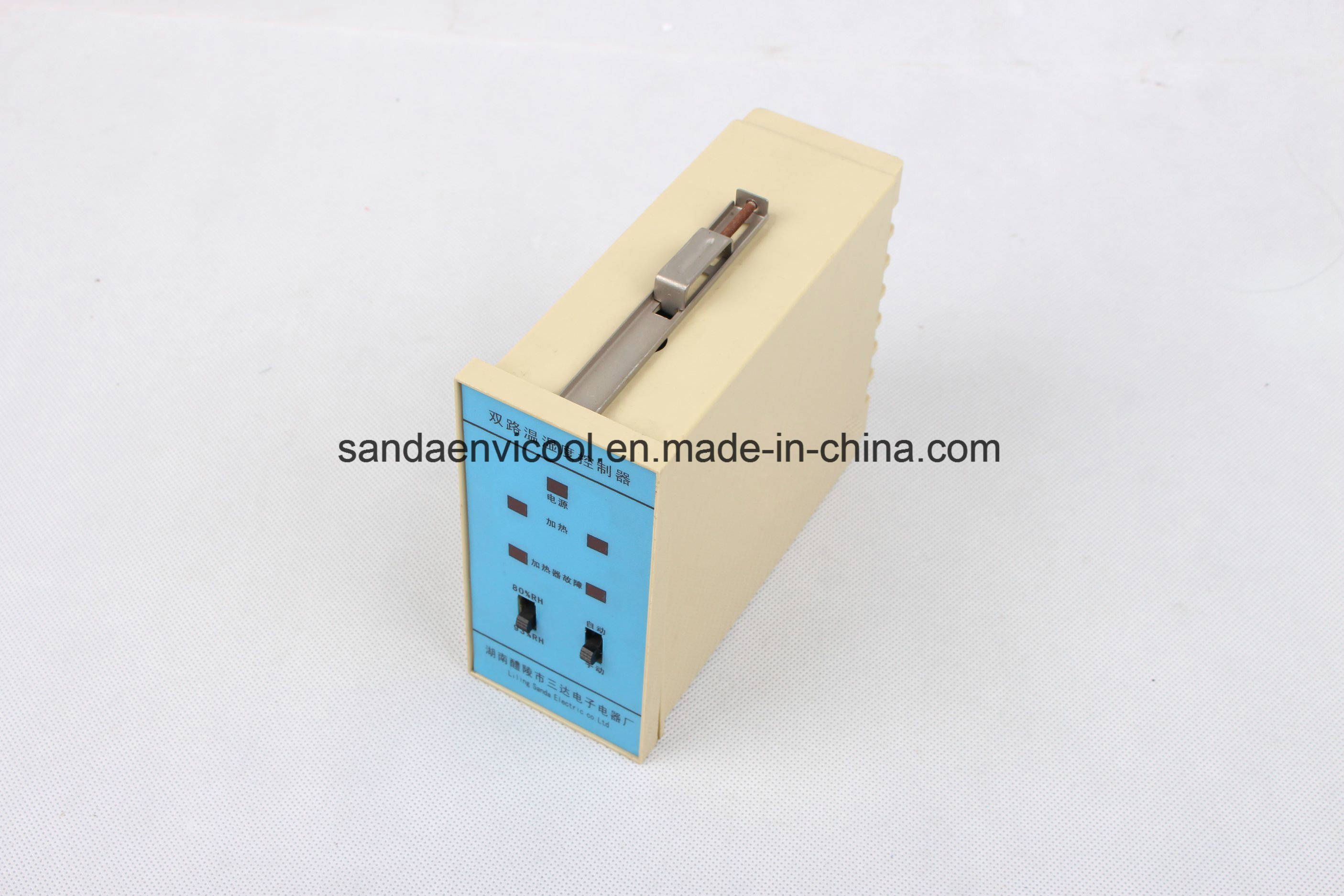 SD-W300 Temperature and Humidity Controller