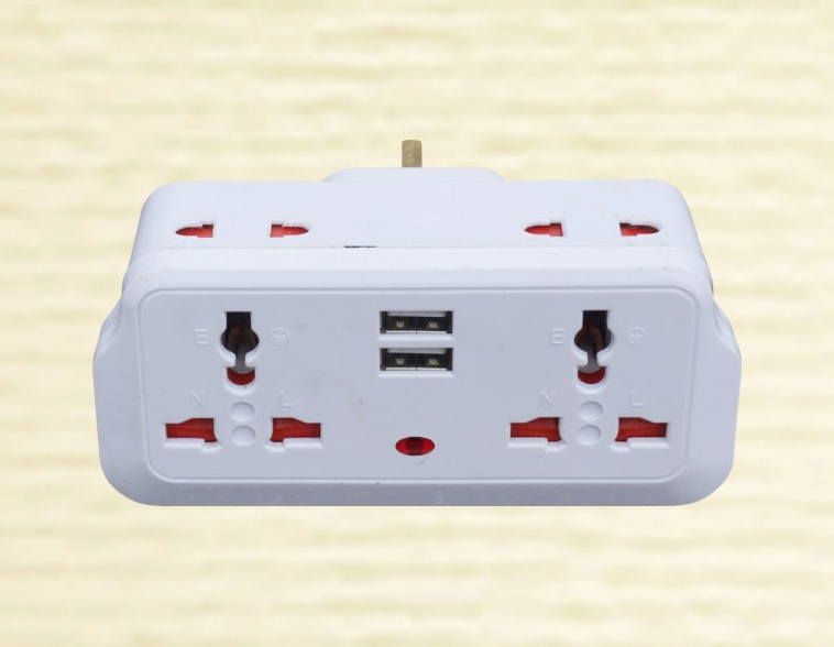 European Schuko Adapter Plug European Plug with USB 1517
