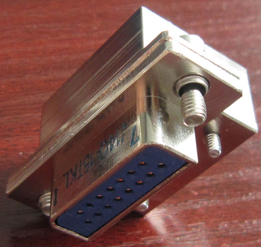 J14q-15trk Connector