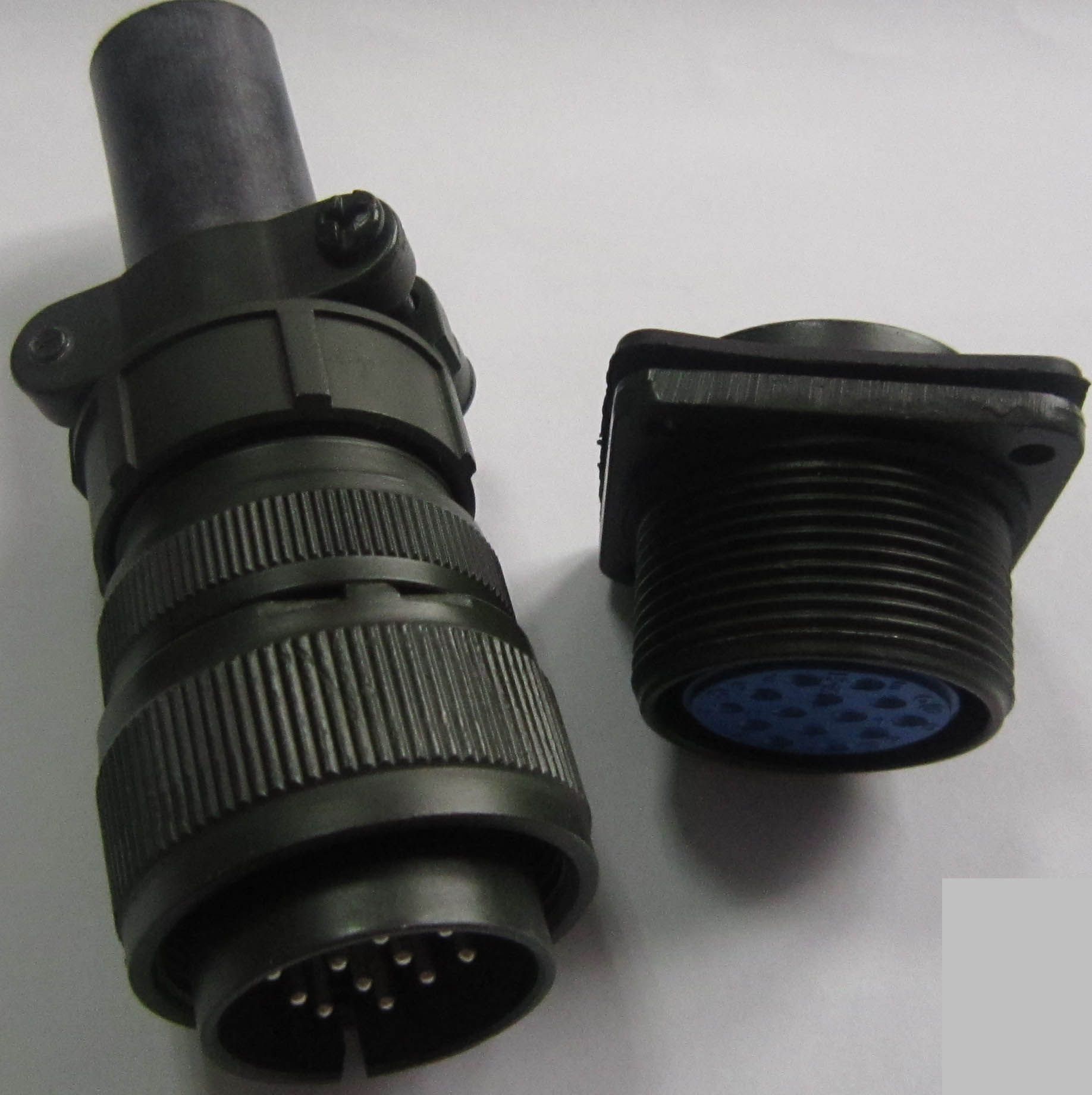 5015 Series Rain Proof Connector