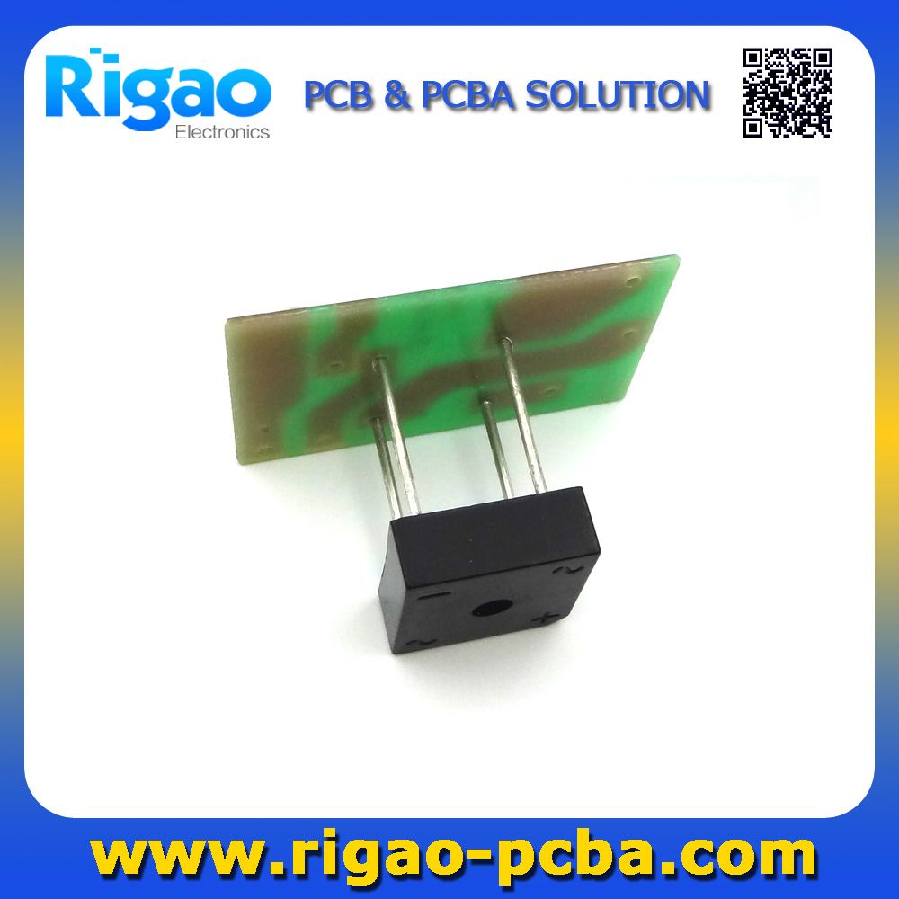 Testing a Circuit Board Fr4 Double Sided PCB Supplier From Shenzhen