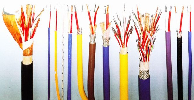 High Quality Computer Cable/CAT6 LAN Cable/Internet Cable