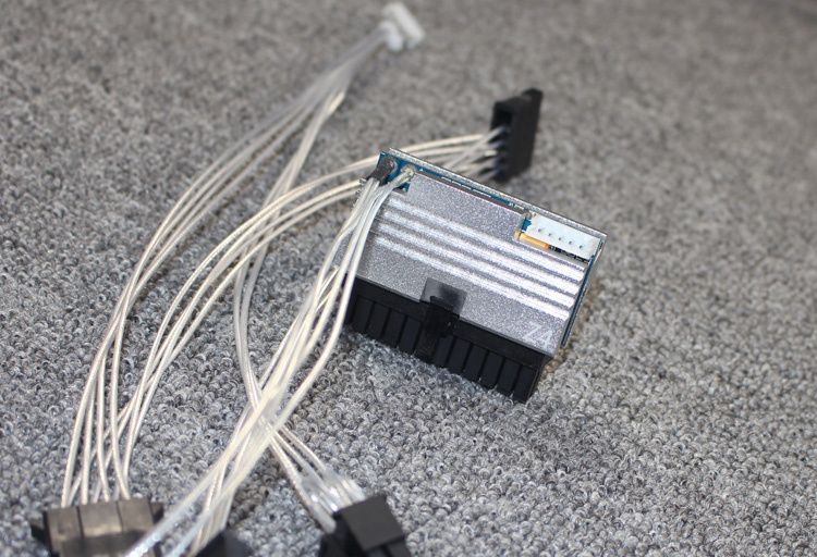 Pico-Box Z4-ATX-200W High Voltage Output 12-24V PSU Straight Pin DC-ATX Power Supply