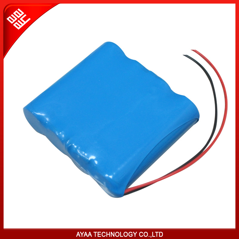 Rechargeable 7.4V 4.4ah Lithium-Ion Battery Pack with Ayaa--2s2p-044