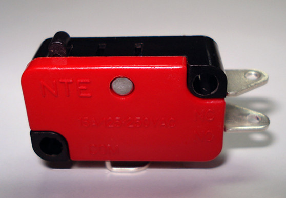 SGS Miniature 16 (4) a Micro Switch