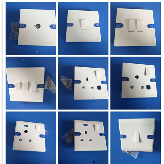 13A Bakelite Shell Cooper Contact with Light Wall Switch (w-105)