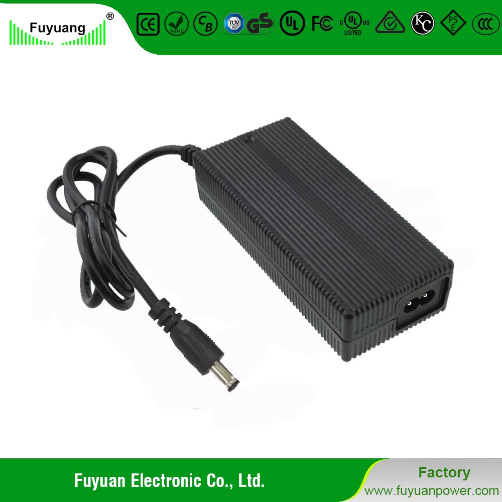 Level VI Desktop Single Output 22.5V 3A AC DC Adapter
