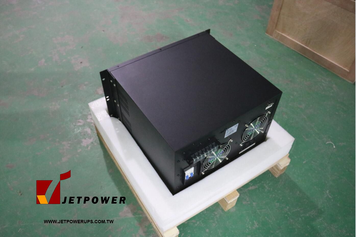 Ce Certified Single Phase 1000va 1kVA 110 Input /220 Output Rack Electric Power Inverter